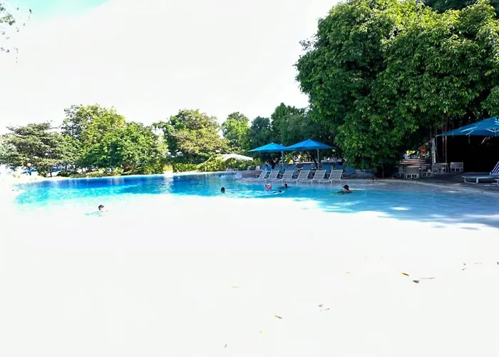 7n-d Cozy Tambuli Seaside Living *